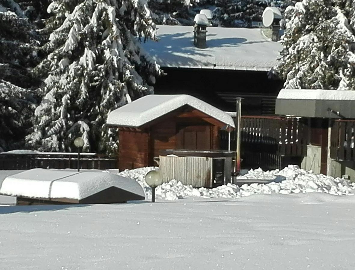 Residence Les Coupoles Champoluc Exteriér fotografie